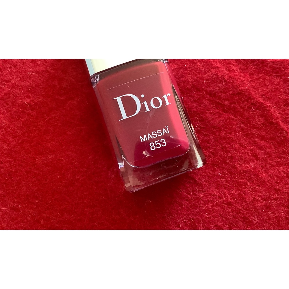Dior Vernis nail varnish, Massaï, 10 ml, lightly used